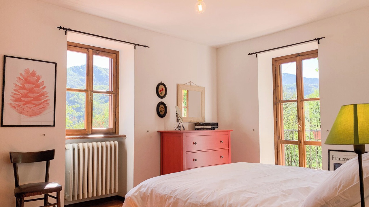 Photo of Bedroom in Roccaforte Mondovi