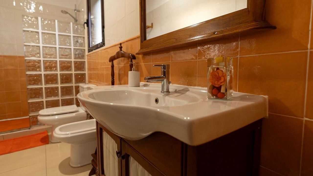 Photo of Bathroom in Cobisa