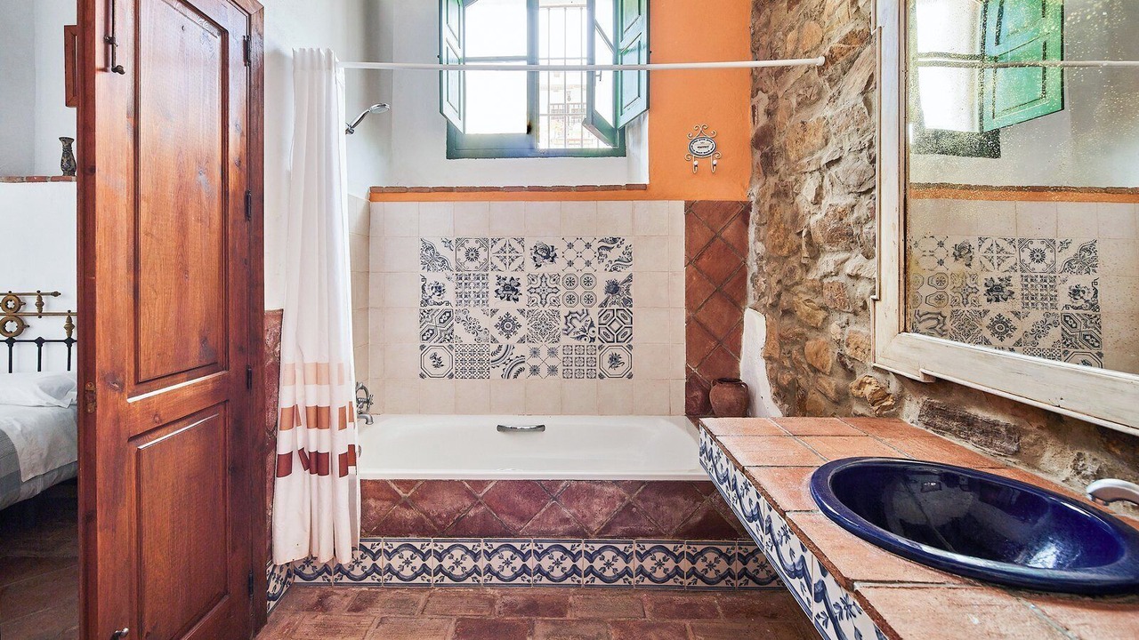 Photo of Bathroom in Jimena de la Frontera