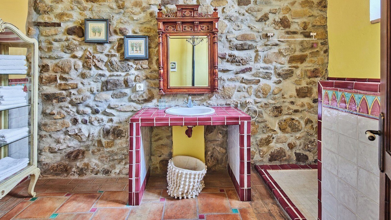 Photo of Bathroom in Jimena de la Frontera