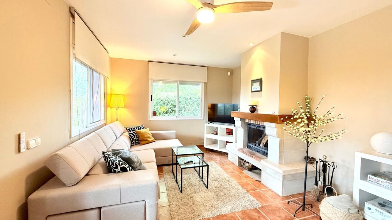 Photo of Livingroom in Mont Barbat