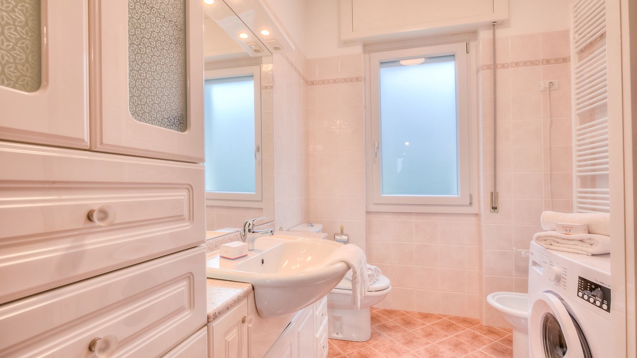 Photo of Bathroom in Armeno