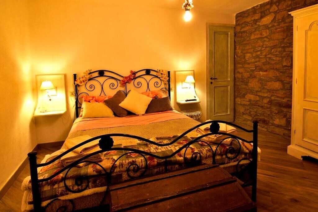 Photo of Bedroom in Cremolino