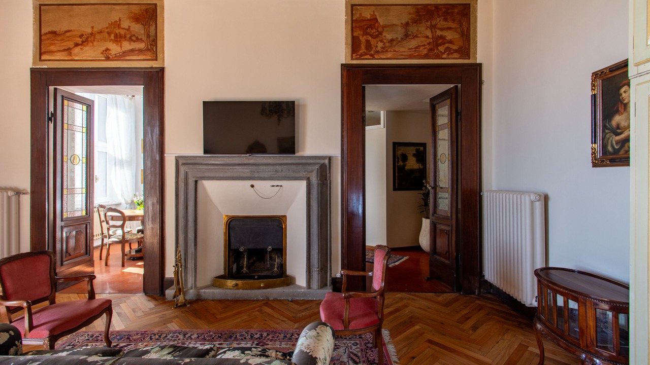 Photo of Livingroom in Old Town