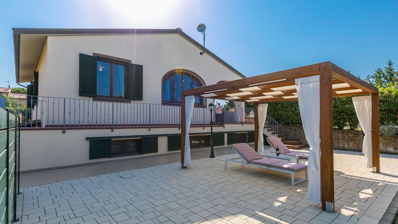 Photo of Outdoor in Cecina