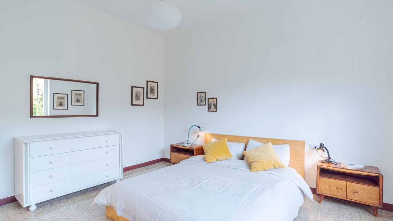 Photo of Bedroom in Barni