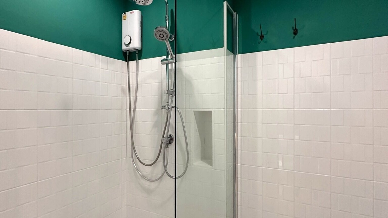 Photo of Bathroom in Pom Prap