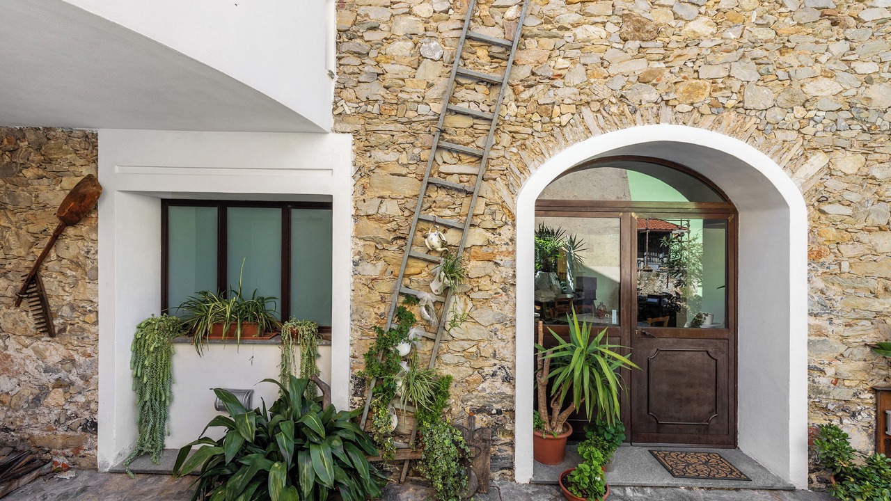 Photo of Outdoor in Toirano