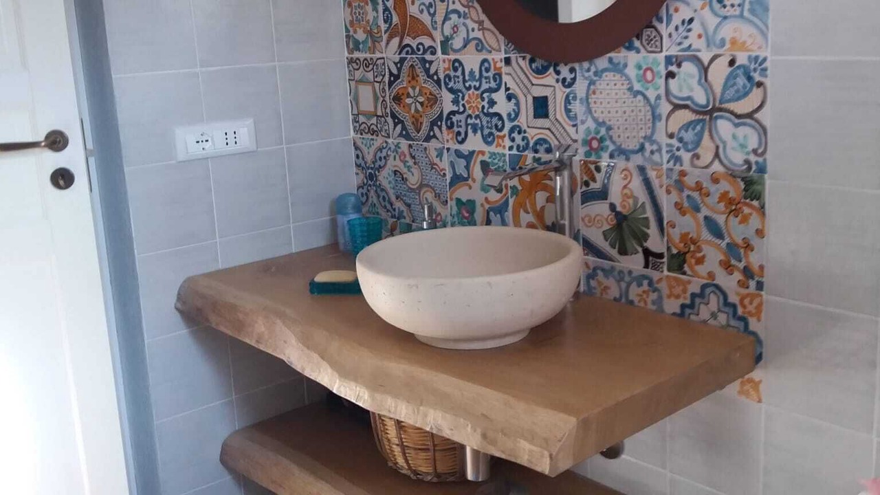 Photo of Bathroom in Pantelleria