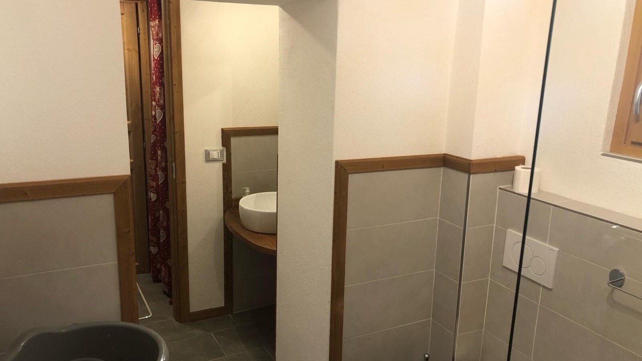 Photo of Bathroom in Cogne