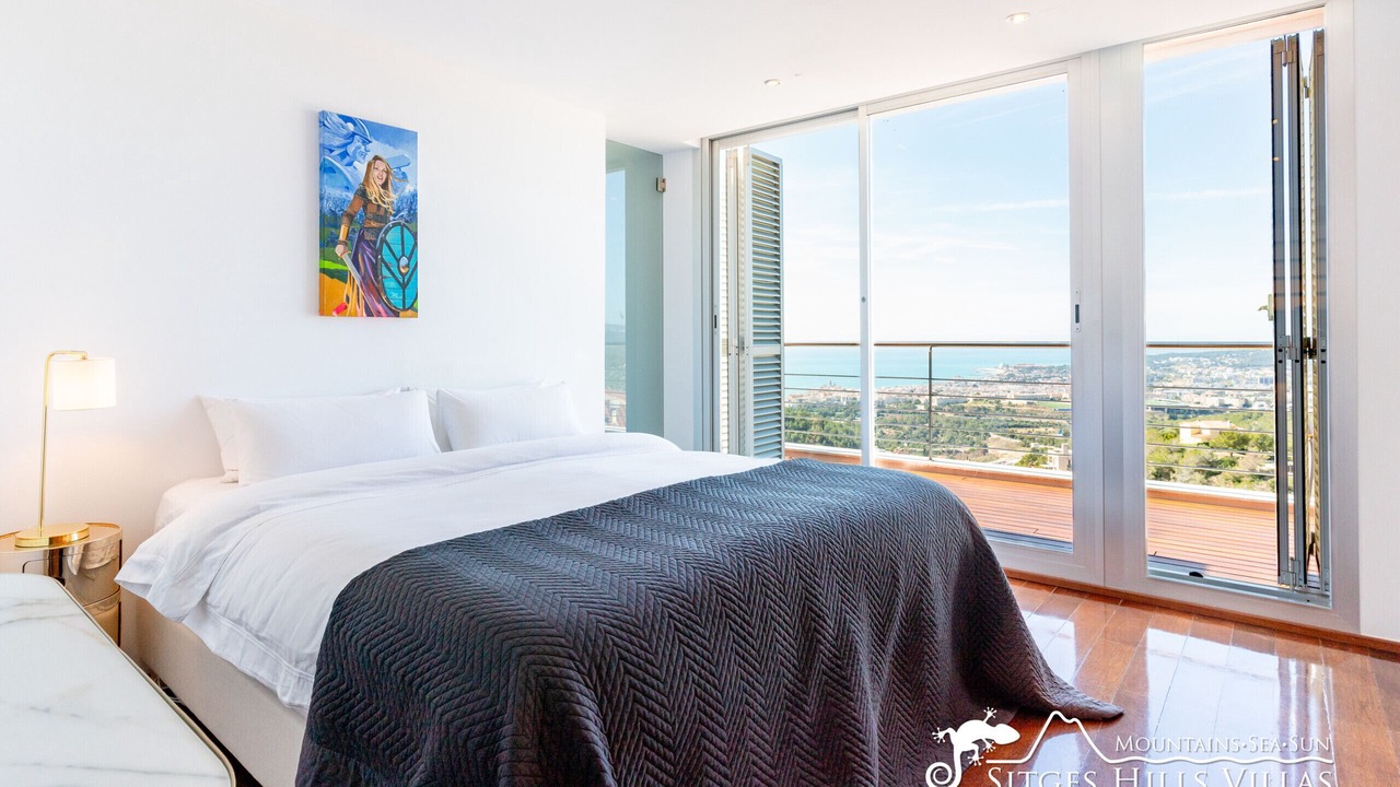 Photo of Bedroom in Quint Mar