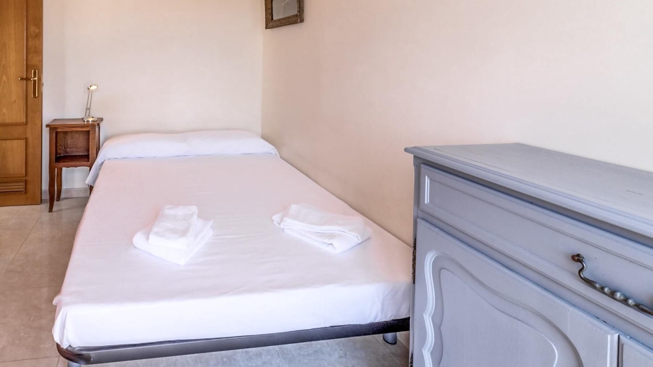 Photo of Bedroom in Llanca