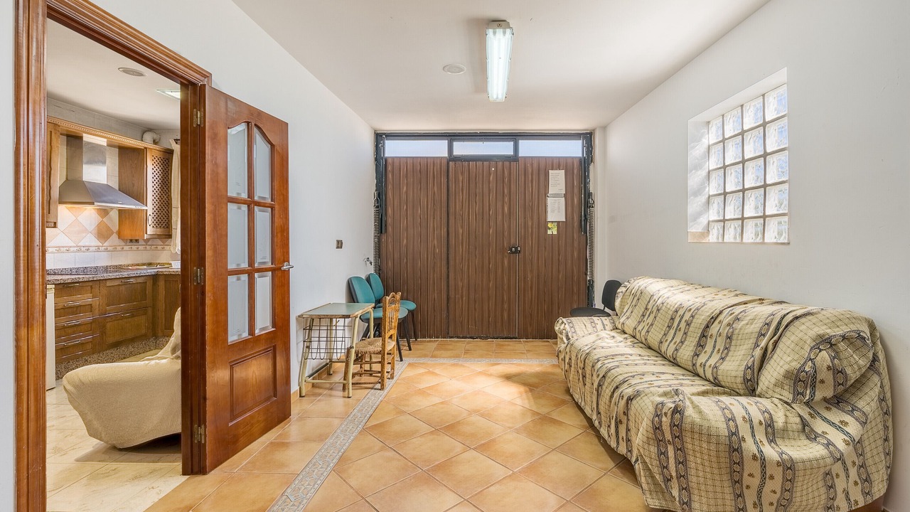 Photo of Livingroom in Yegen