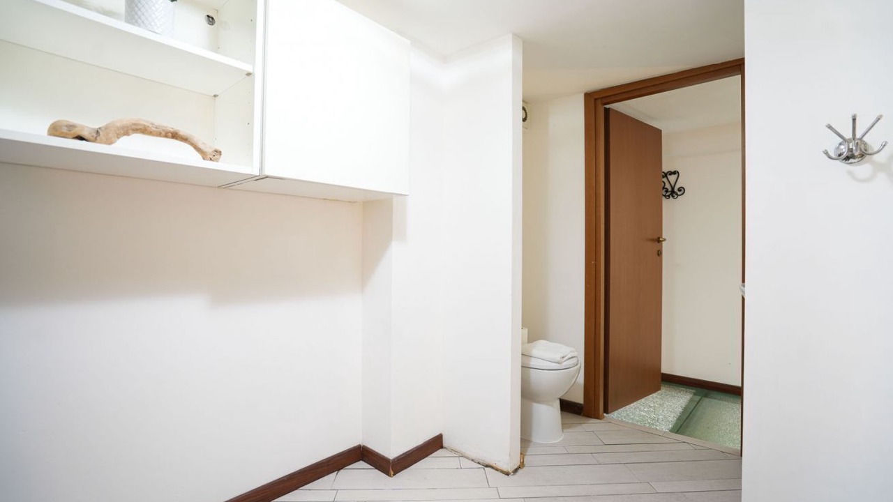 Photo of Bathroom in Gorla