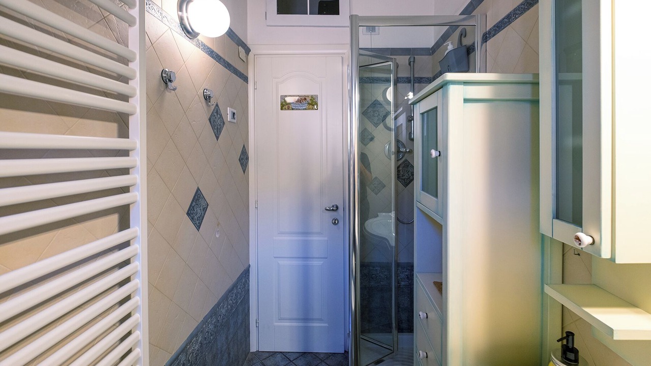 Photo of Bathroom in Savena