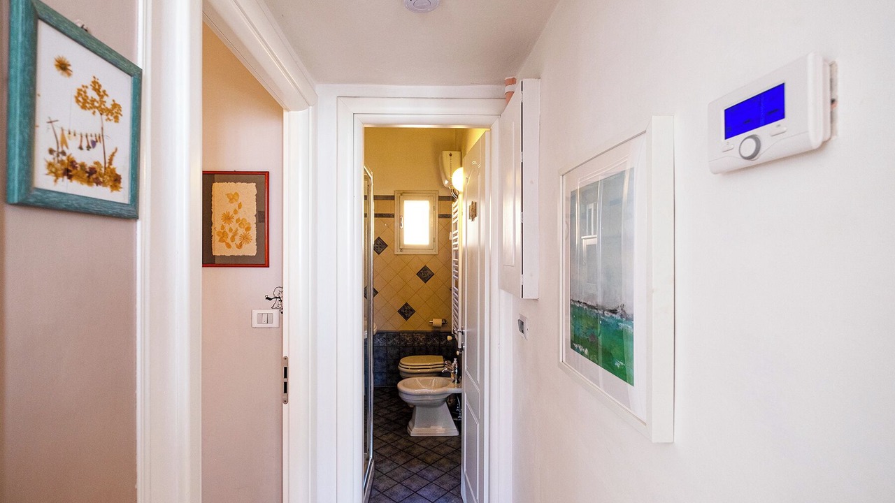 Photo of Bathroom in Savena