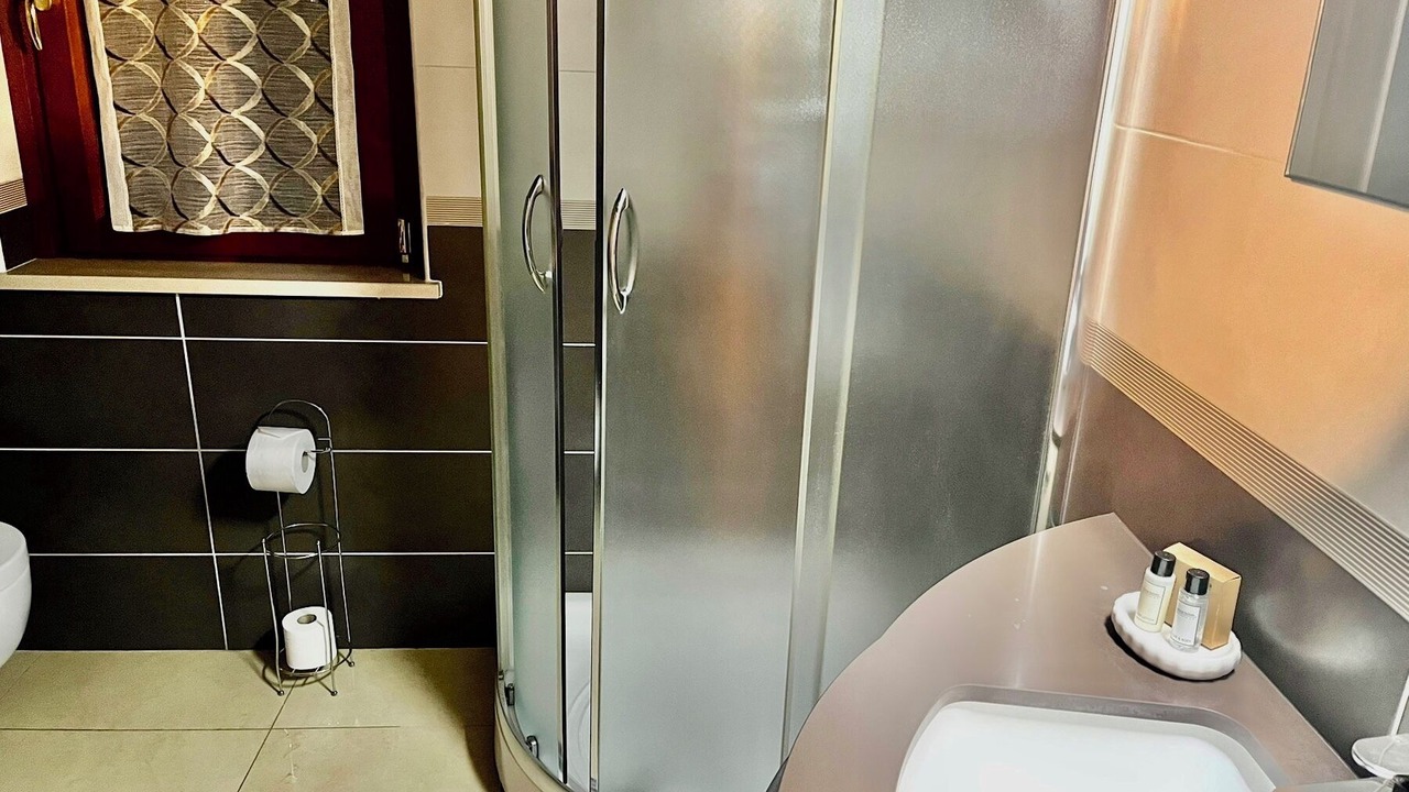 Photo of Bathroom in Busso