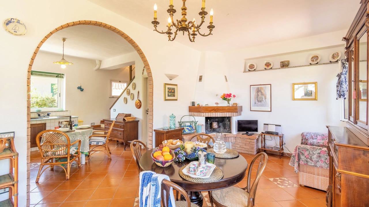 Photo of Bedroom in Palinuro