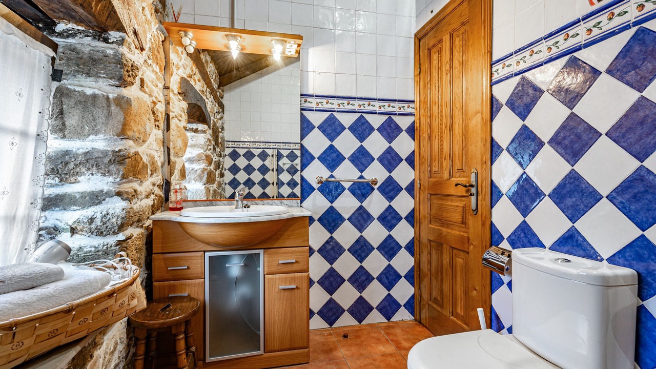 Photo of Bathroom in Navelgas
