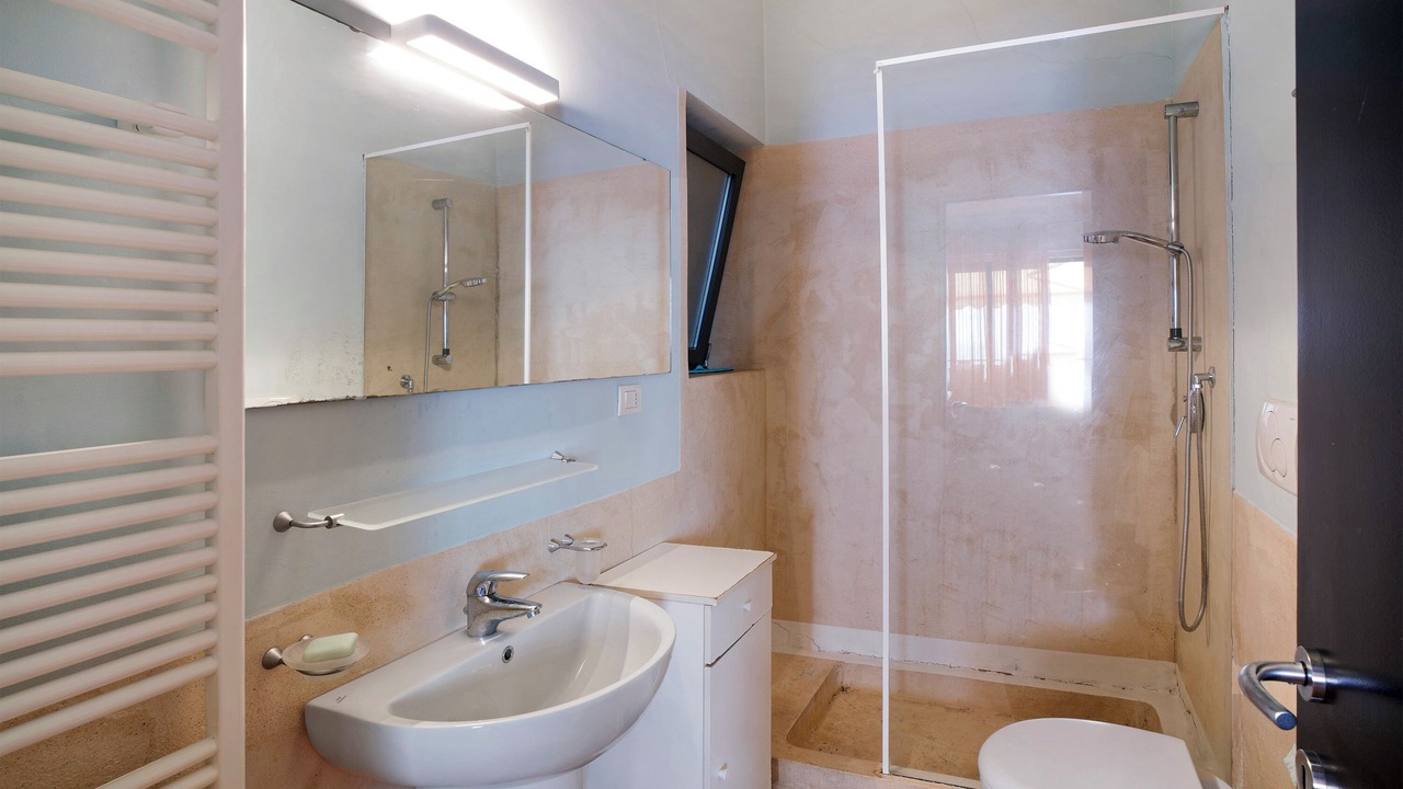 Photo of Bathroom in Andora