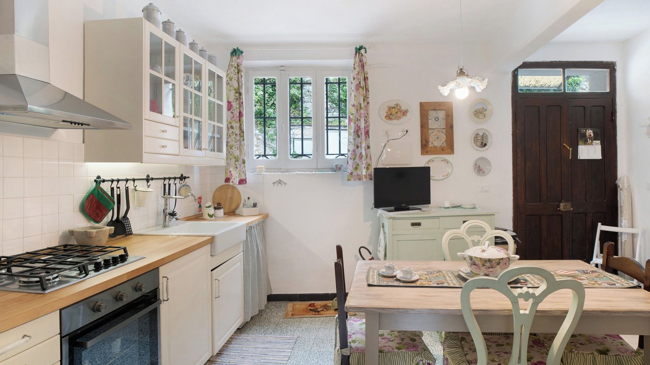 Photo of Kitchen in Castelvecchio di Rocca Barbena
