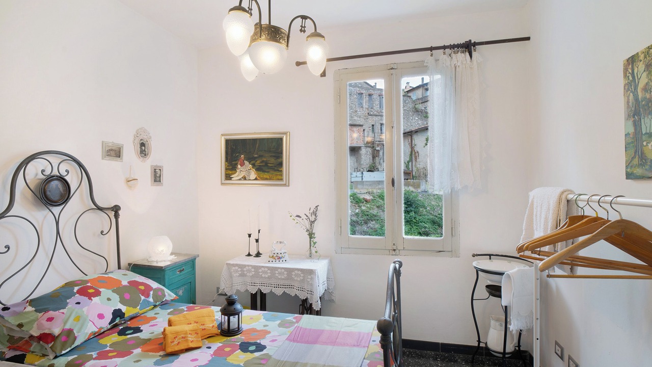 Photo of Bedroom in Castelvecchio di Rocca Barbena