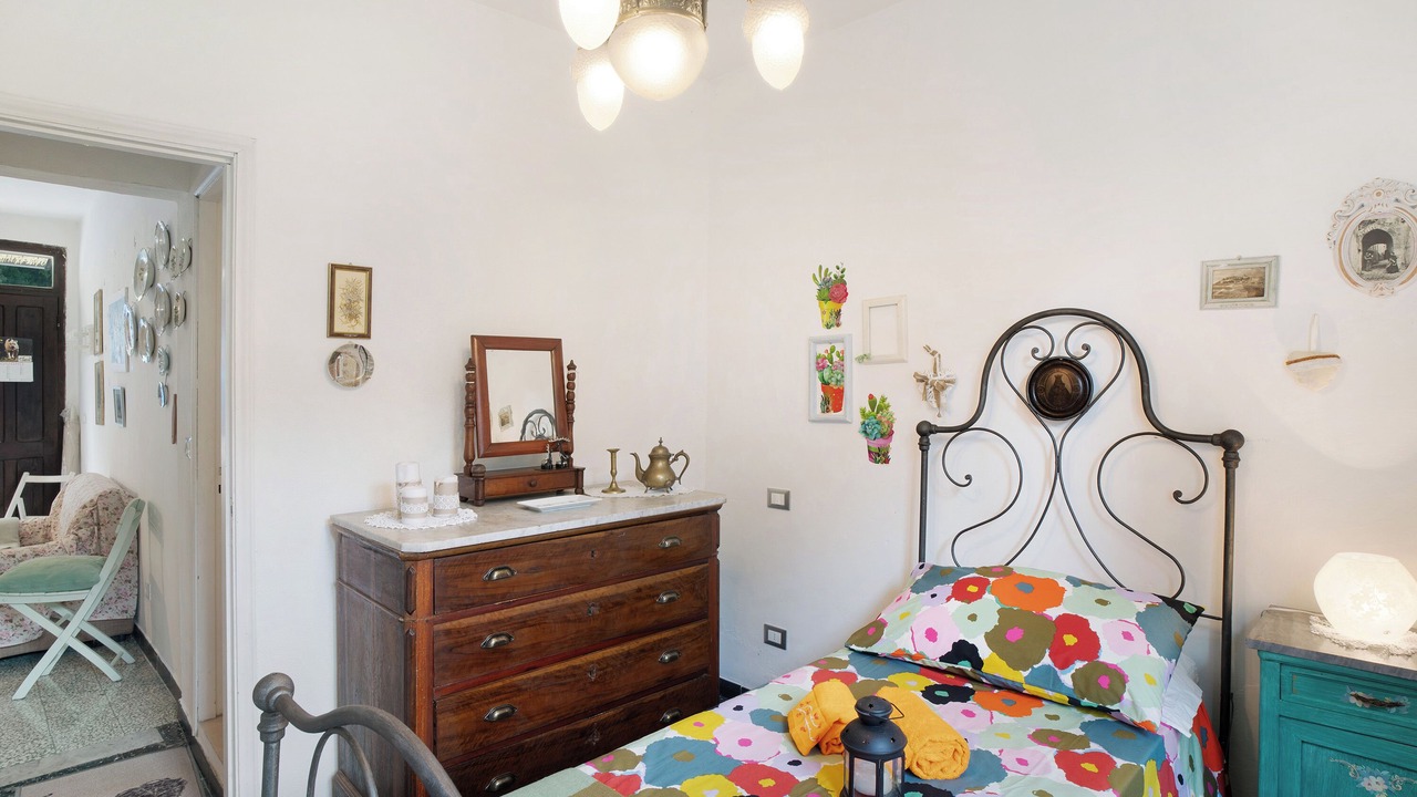 Photo of Bedroom in Castelvecchio di Rocca Barbena
