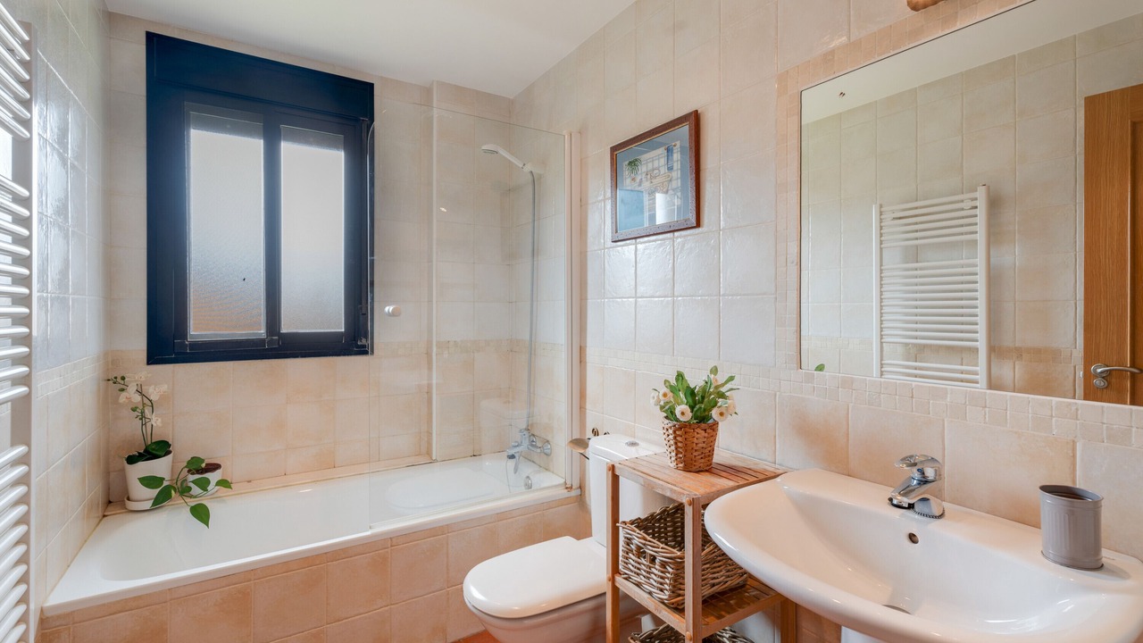 Photo of Bathroom in Labata