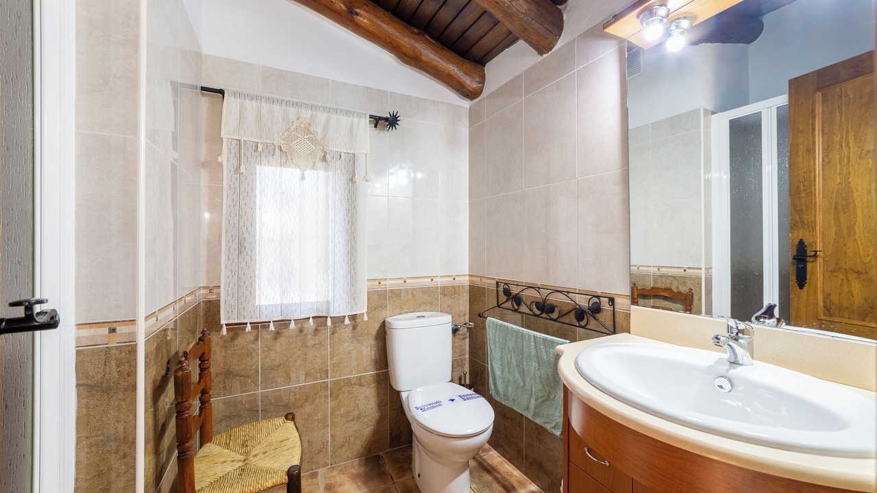 Photo of Bathroom in Velez-Blanco