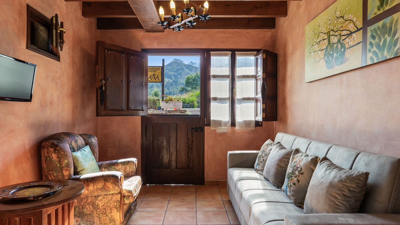 Photo of Livingroom in Llenin