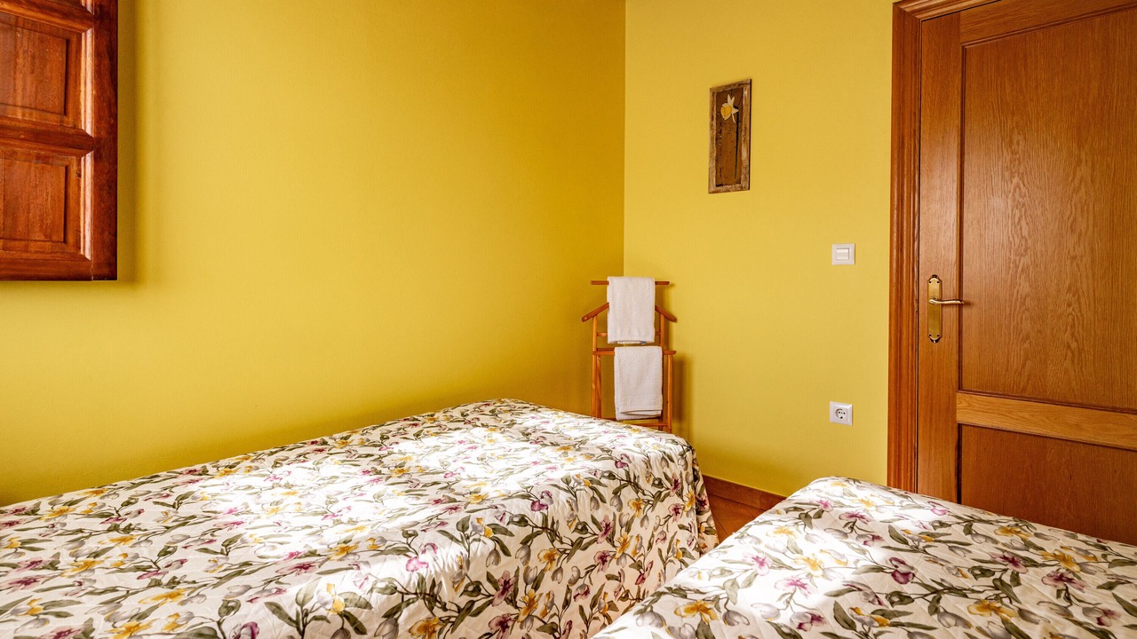 Photo of Bedroom in Llenin