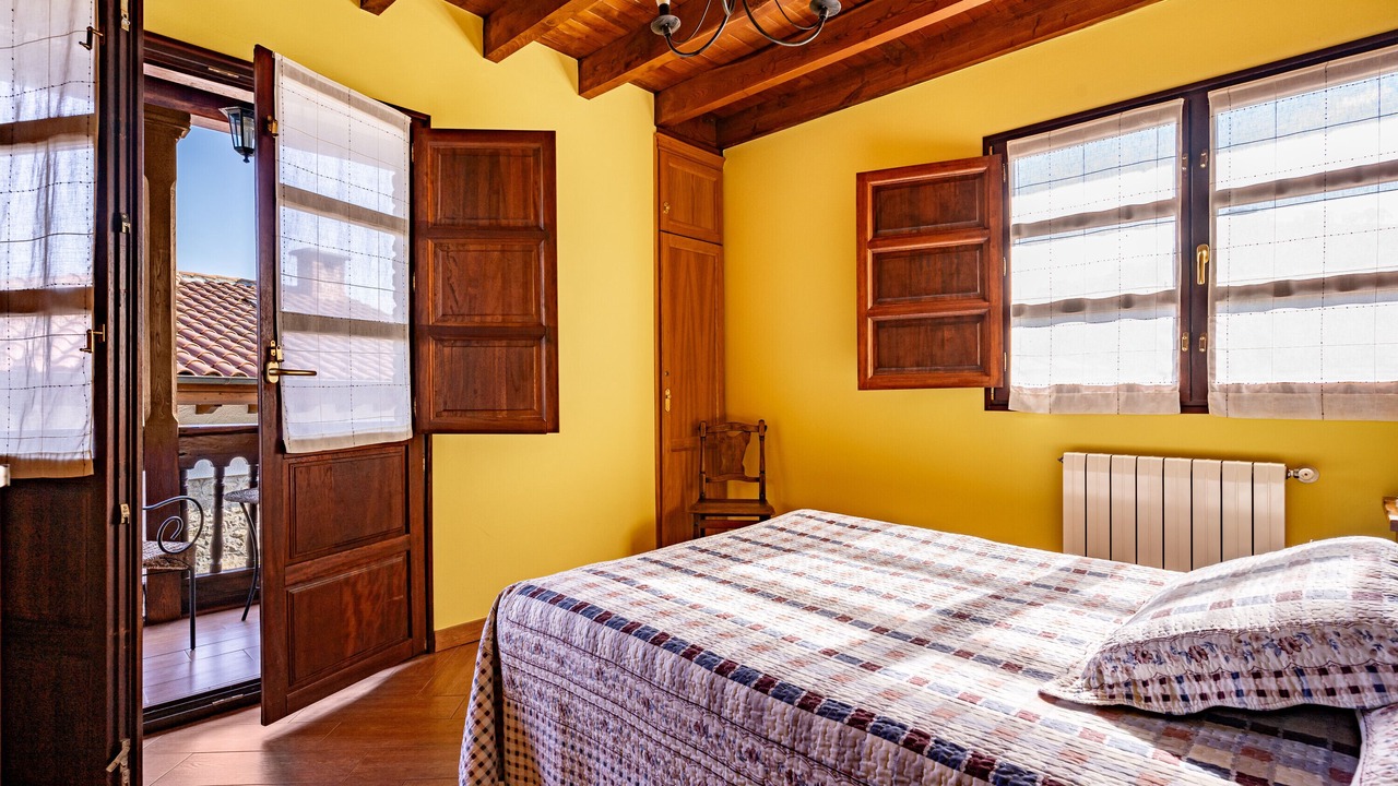 Photo of Bedroom in Llenin