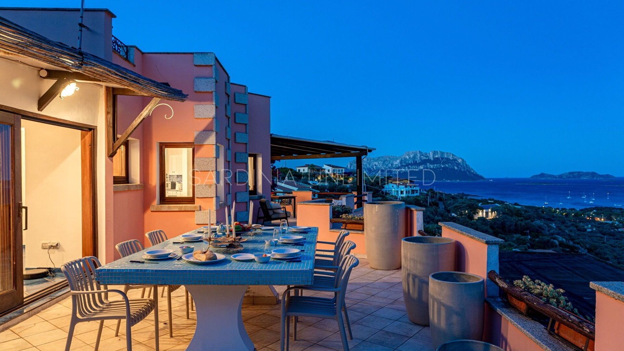 Photo of Patio Balcony in Porto Istana