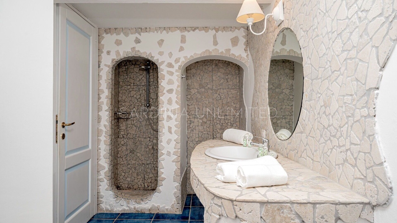 Photo of Bathroom in Porto Istana