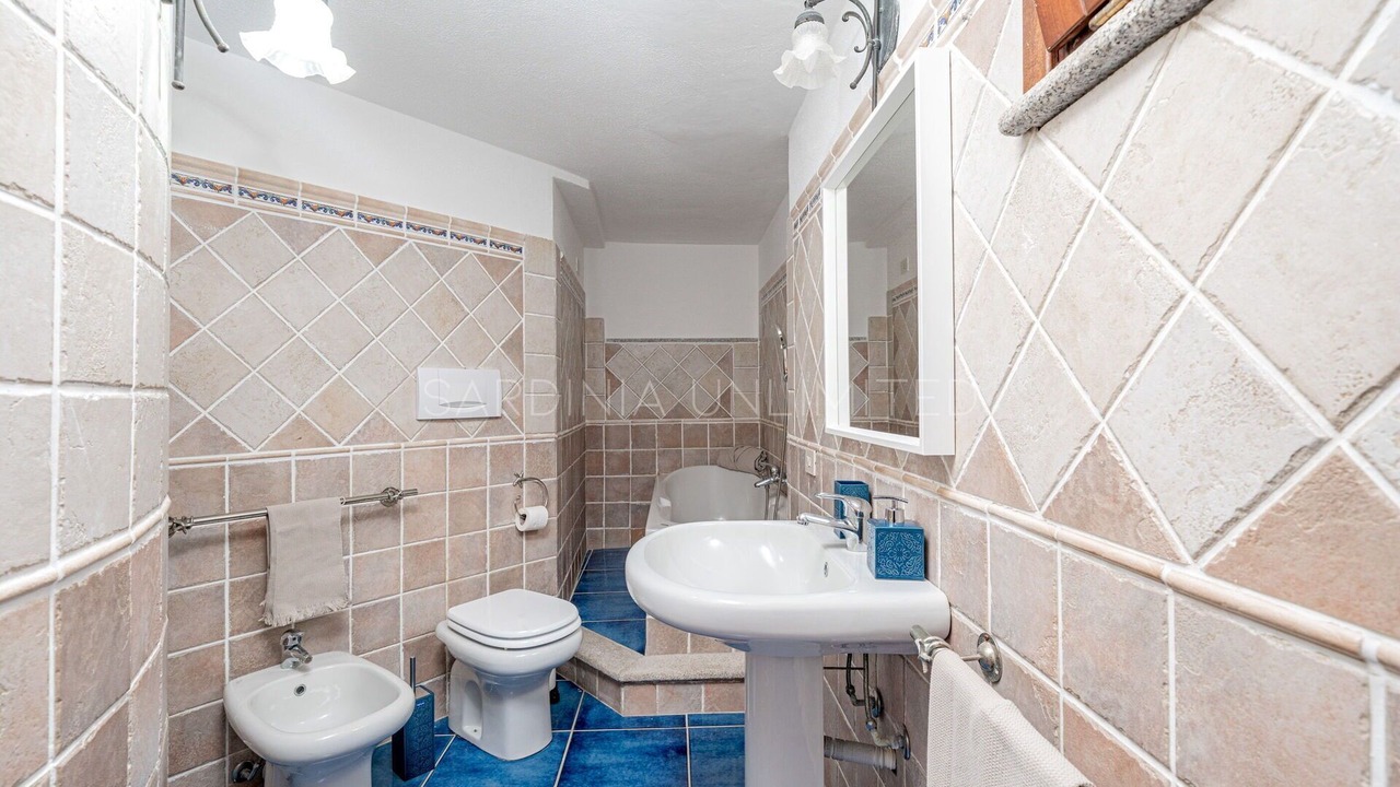 Photo of Bathroom in Porto Istana