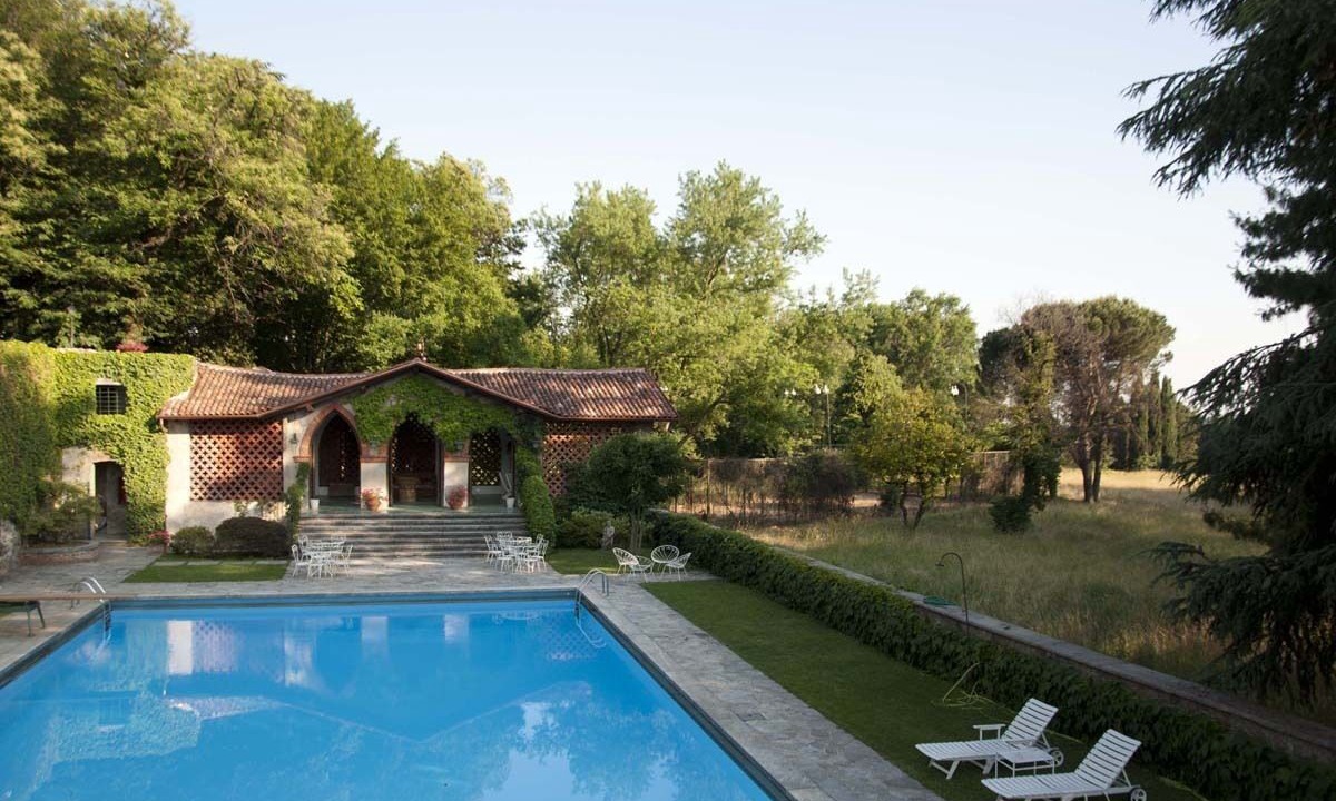 Photo of Outdoor in Calco