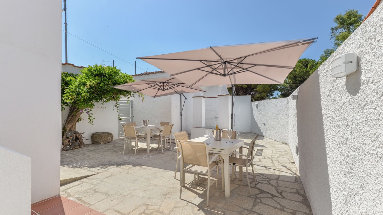 Photo of Outdoor in Lacona
