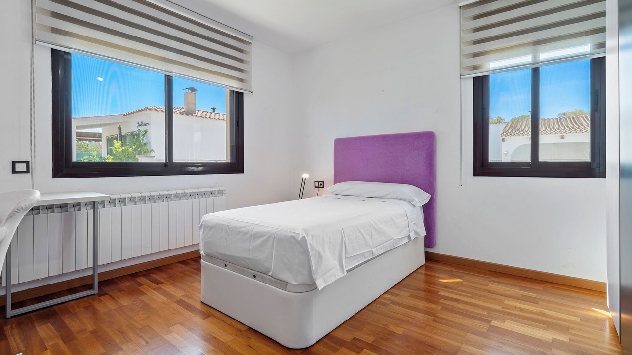 Photo of Bedroom in Albinyana