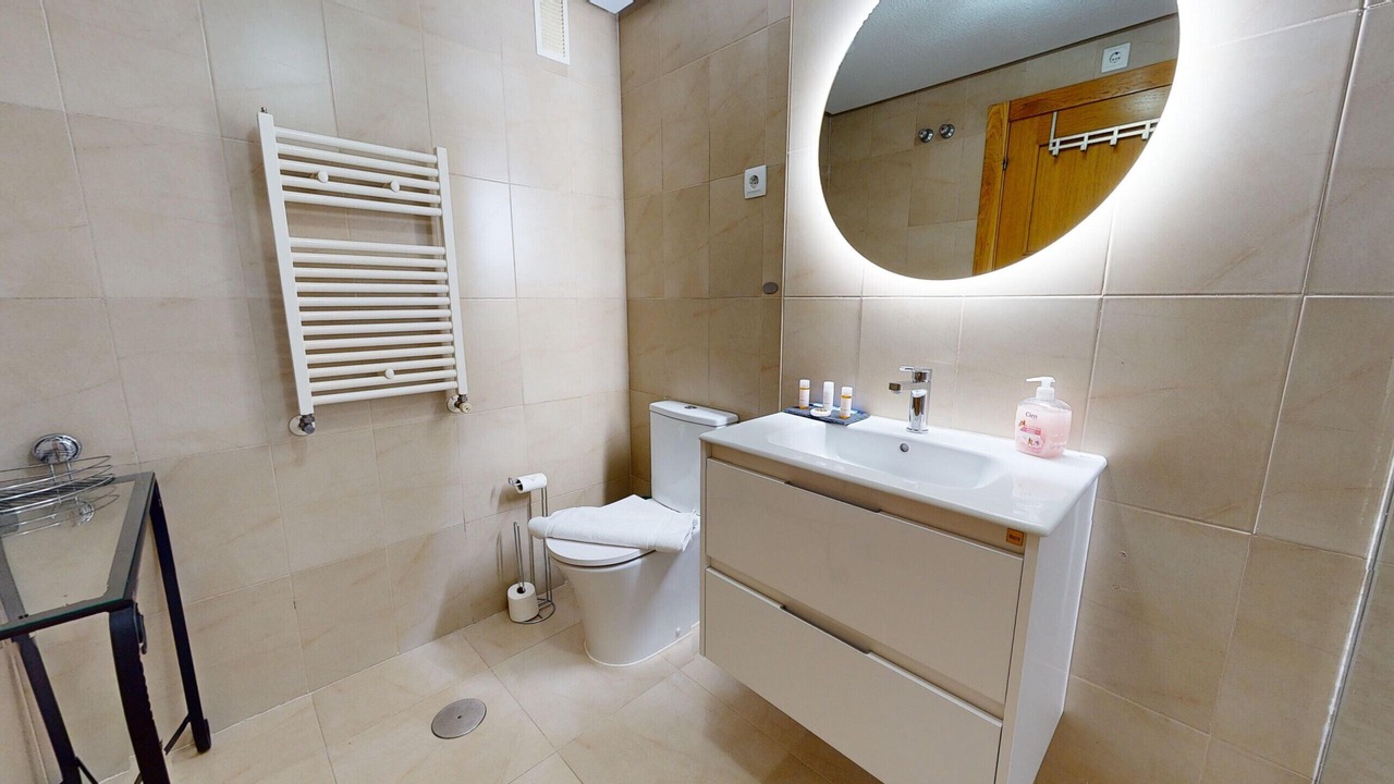 Photo of Bathroom in Roldan