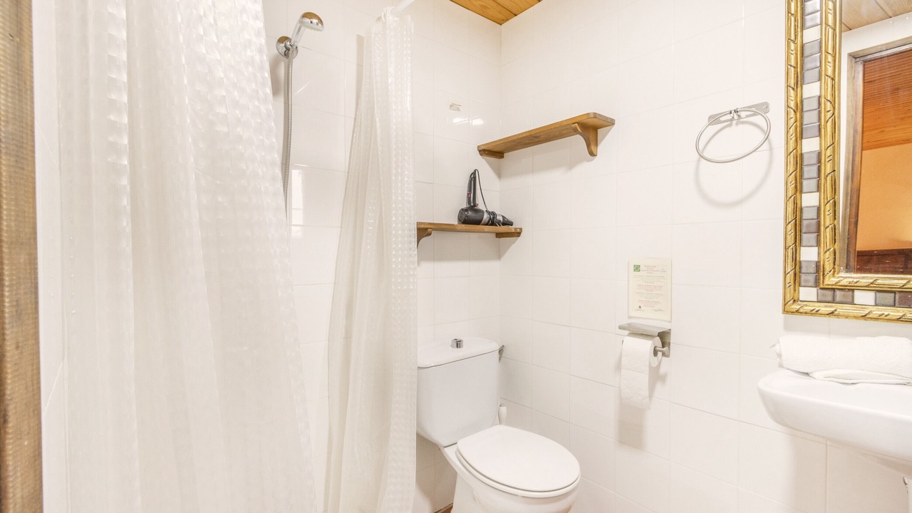 Photo of Bathroom in Gargalla
