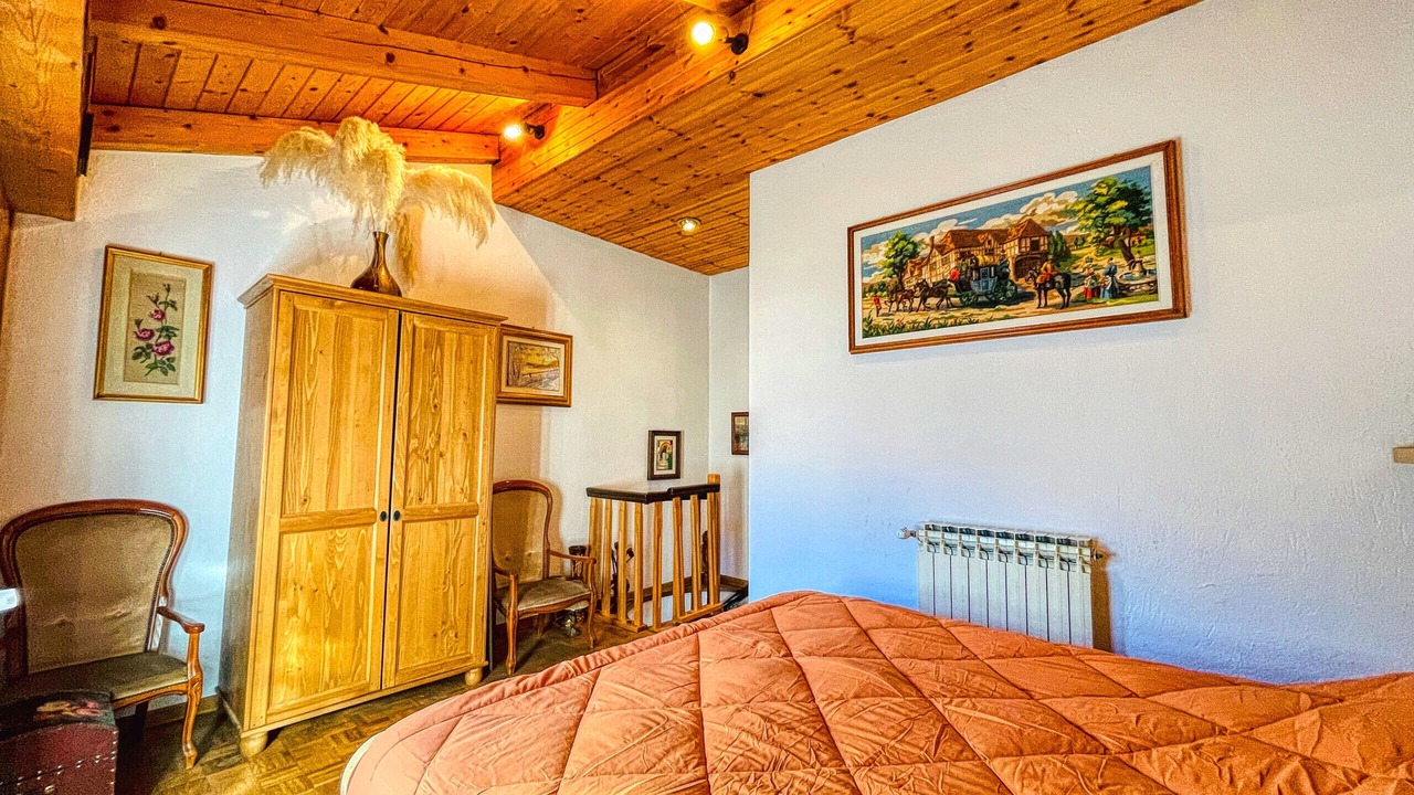 Photo of Bedroom in Oulx