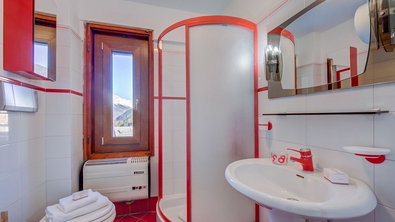 Photo of Bathroom in Sauze d'Oulx