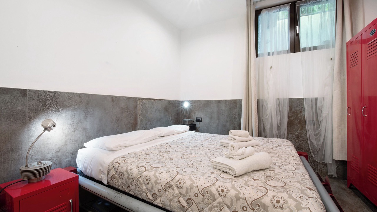 Photo of Bedroom in Mandello del Lario