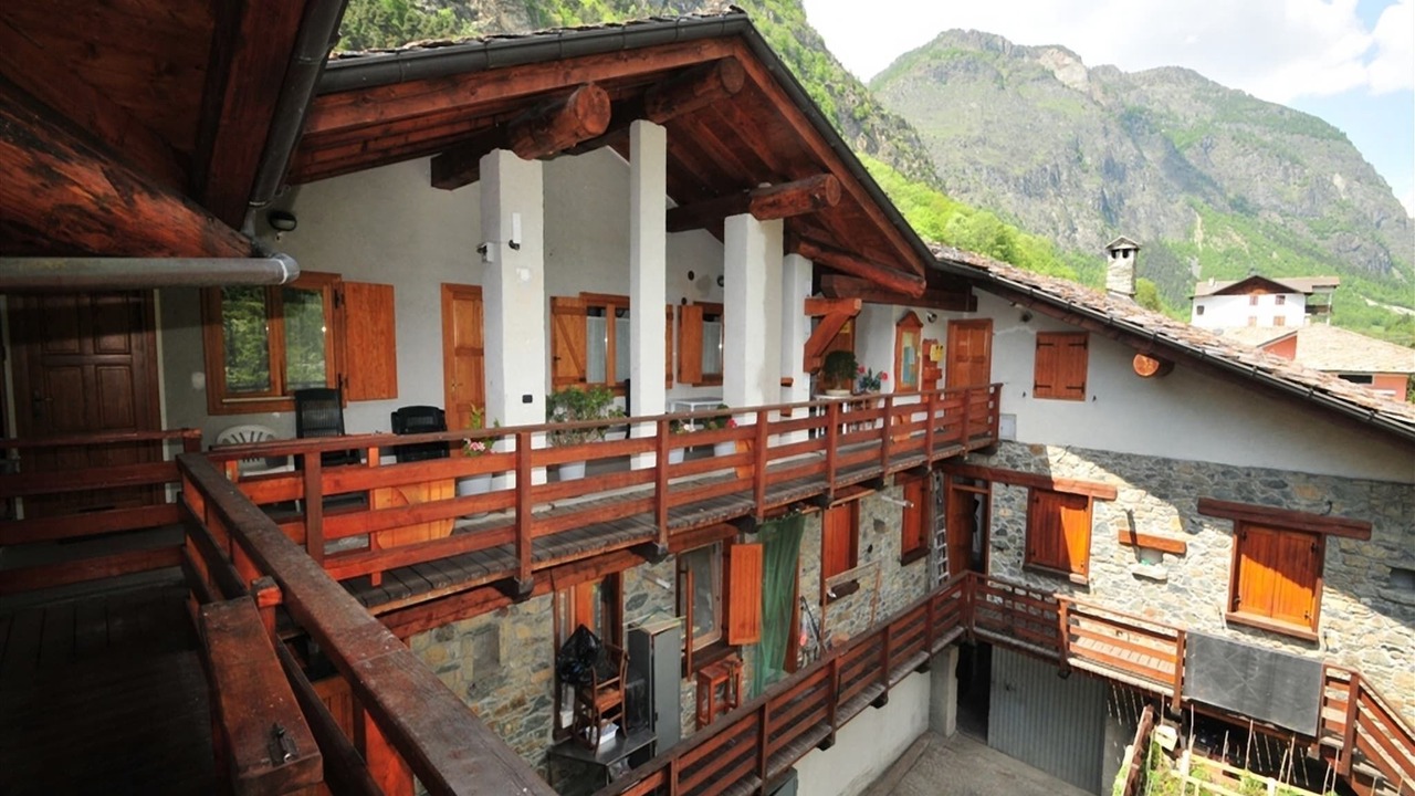 Photo of Outdoor in Antey-Saint-Andre