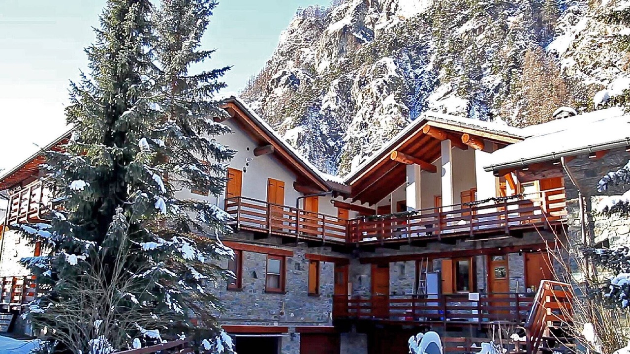 Photo of Outdoor in Antey-Saint-Andre