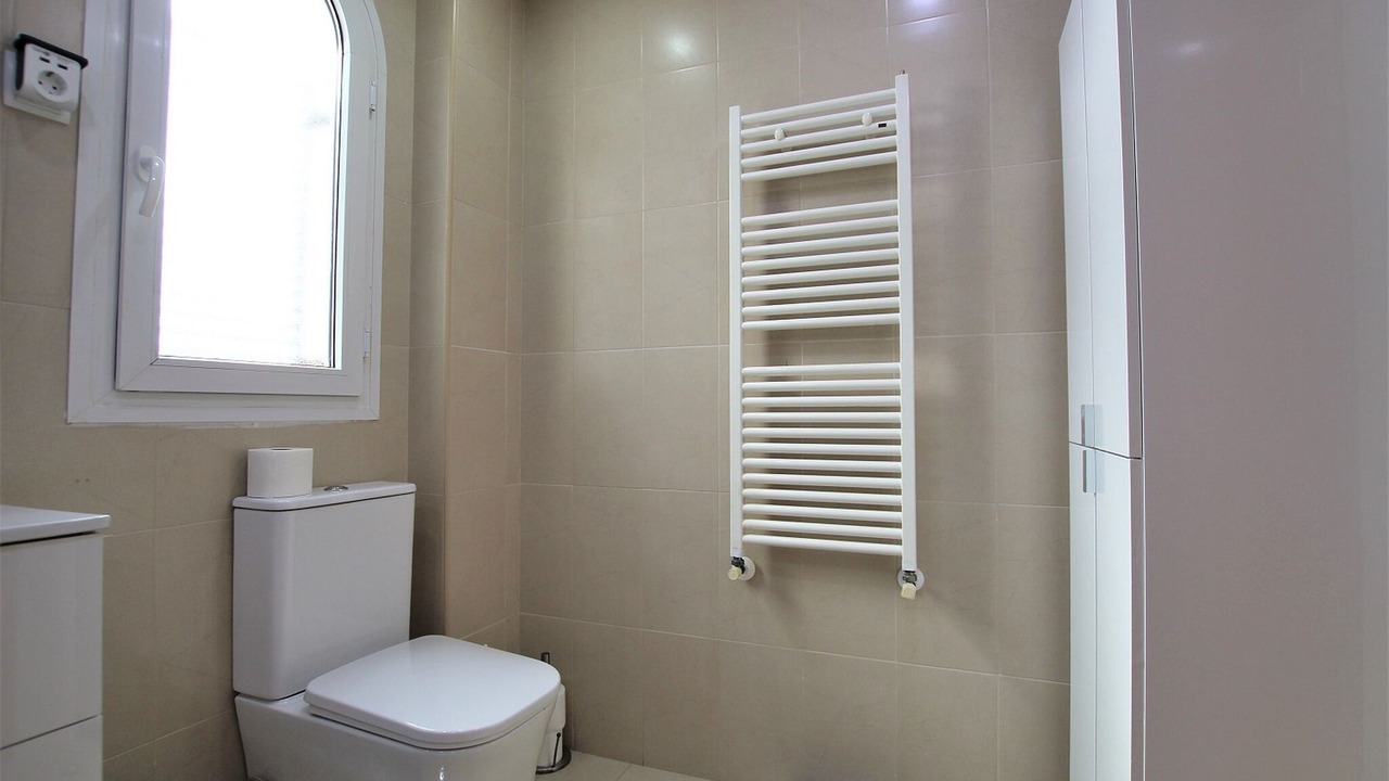 Photo of Bathroom in Jeronimo y Avileses y Balsicas de Arriba
