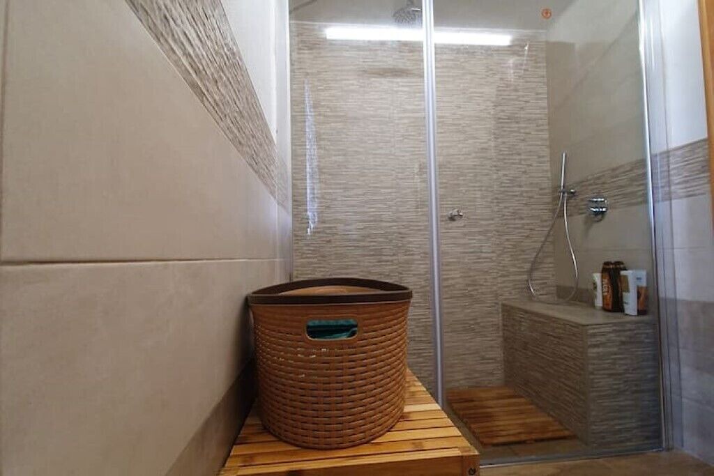 Photo of Bathroom in Randazzo