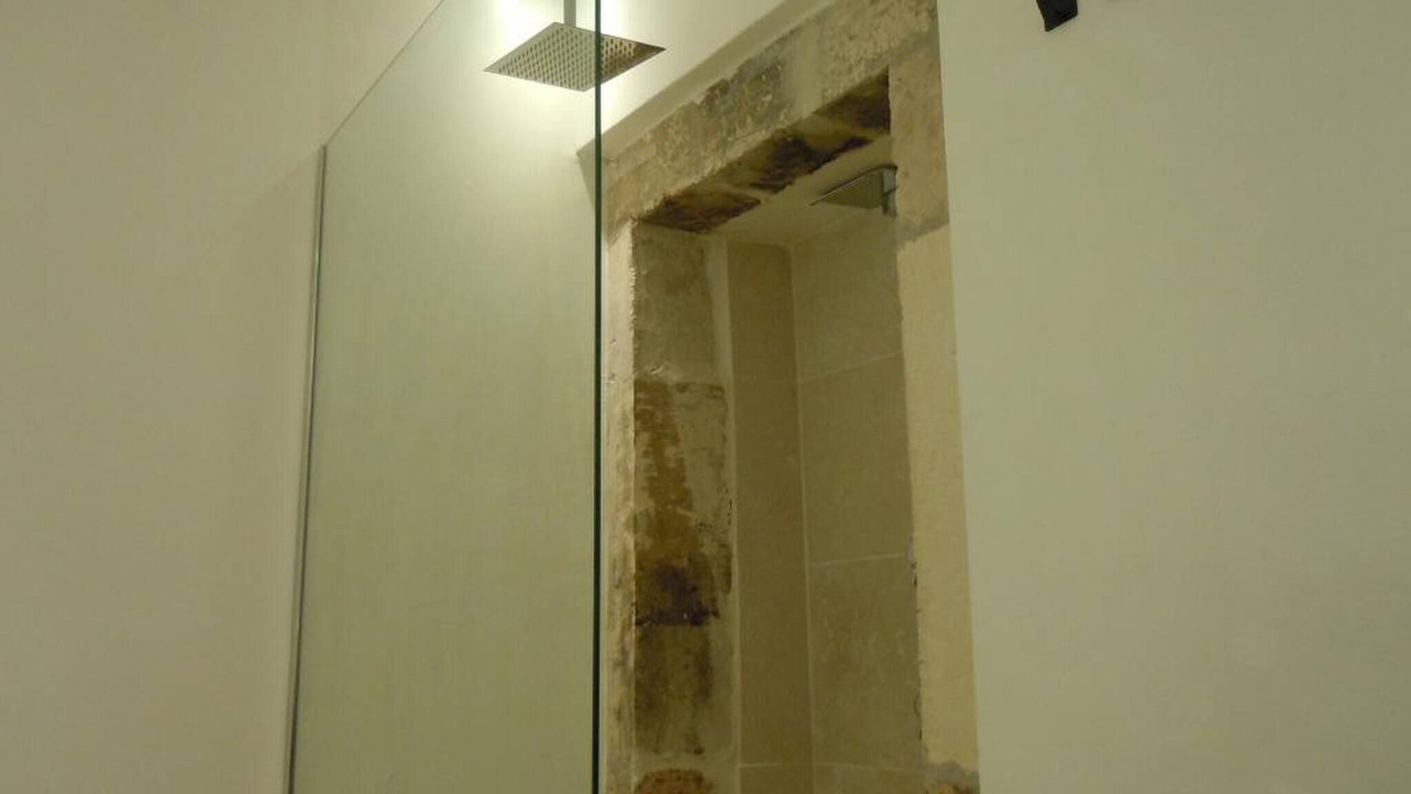 Photo of Bathroom in Ortigia