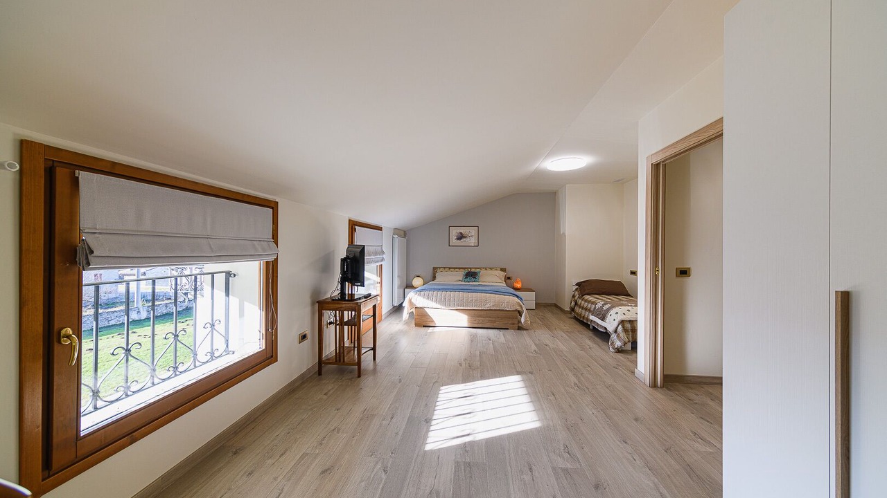 Photo of Bedroom in Lovero