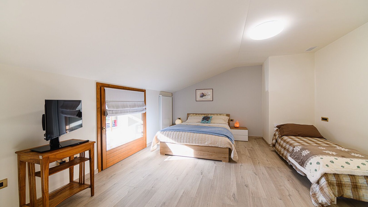 Photo of Bedroom in Lovero